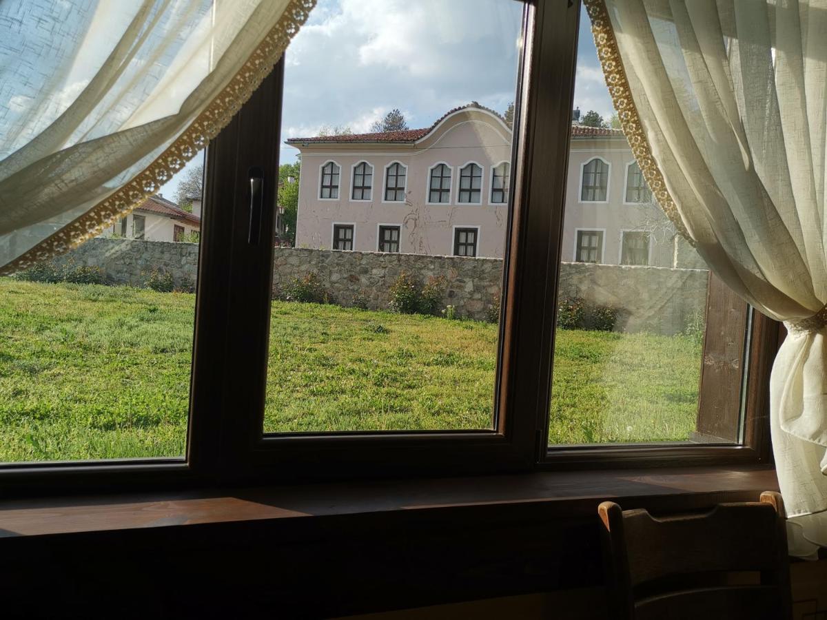 Възрожденски Комплекс Чардакъ Сопот Esterno foto