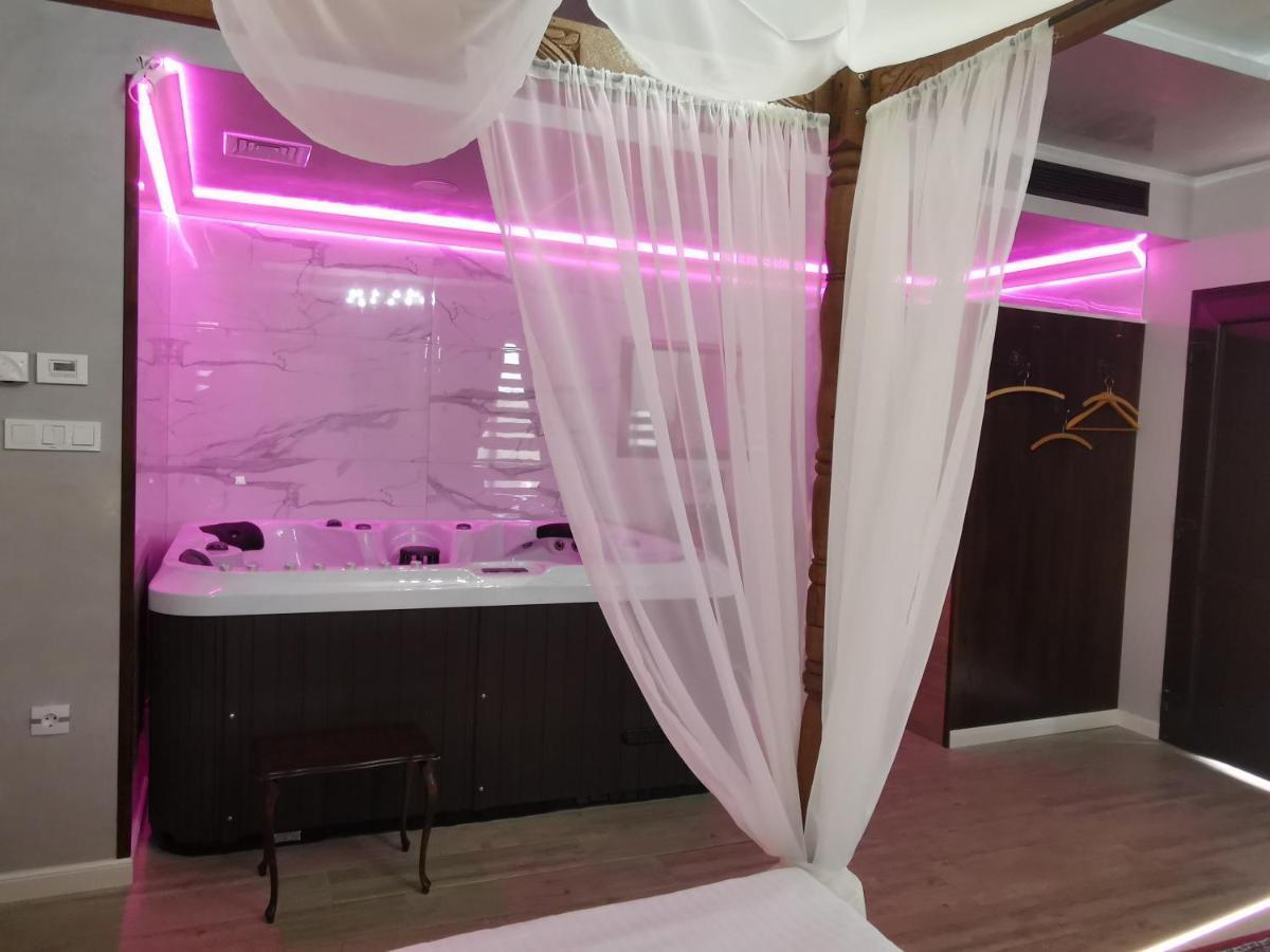 Възрожденски Комплекс Чардакъ Сопот Esterno foto