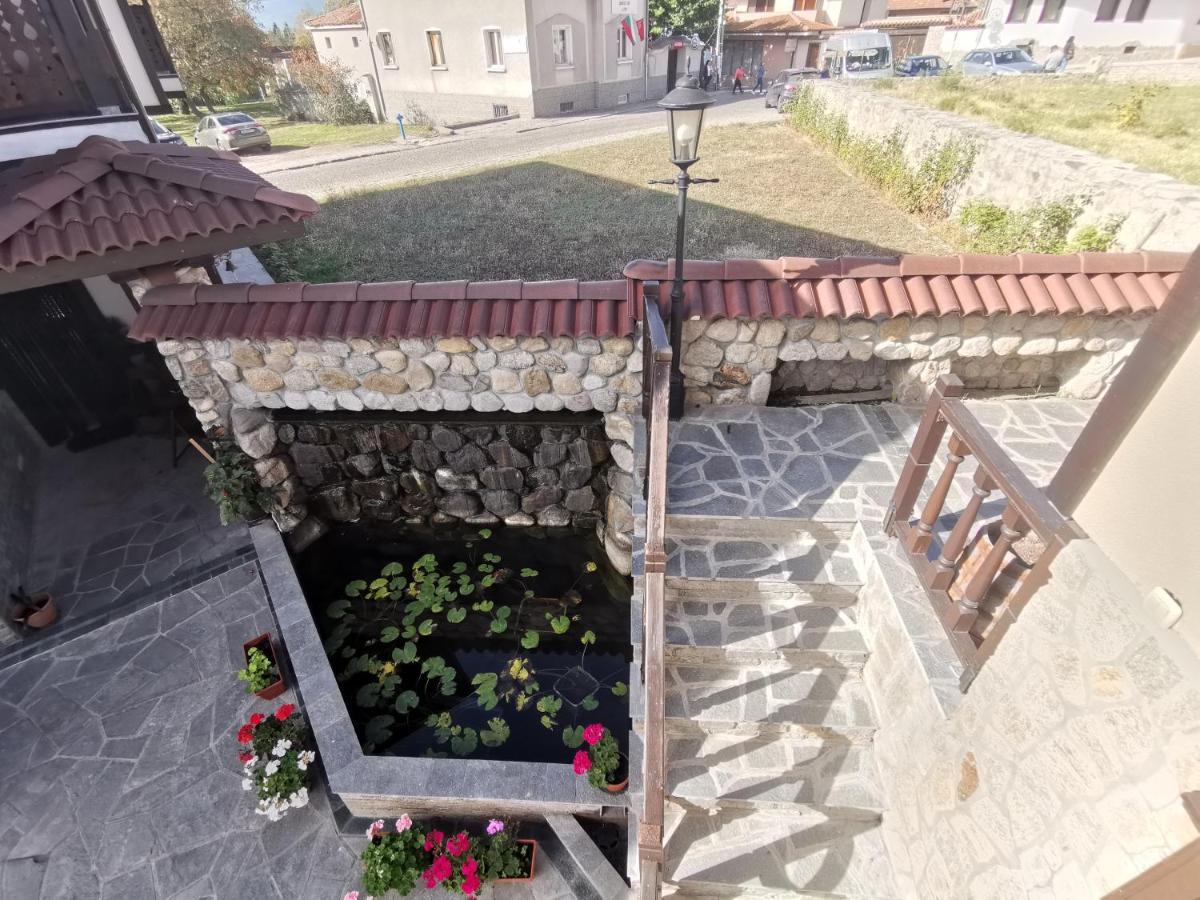 Възрожденски Комплекс Чардакъ Сопот Esterno foto