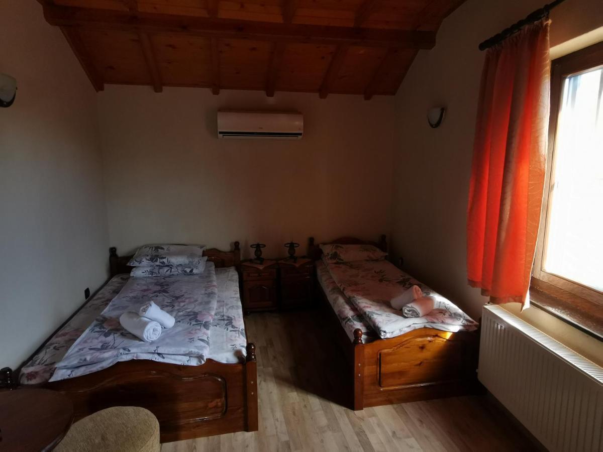 Възрожденски Комплекс Чардакъ Сопот Esterno foto